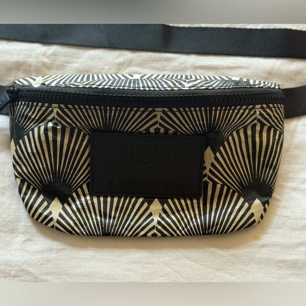 ALOHA Collection Mini Hip Pack